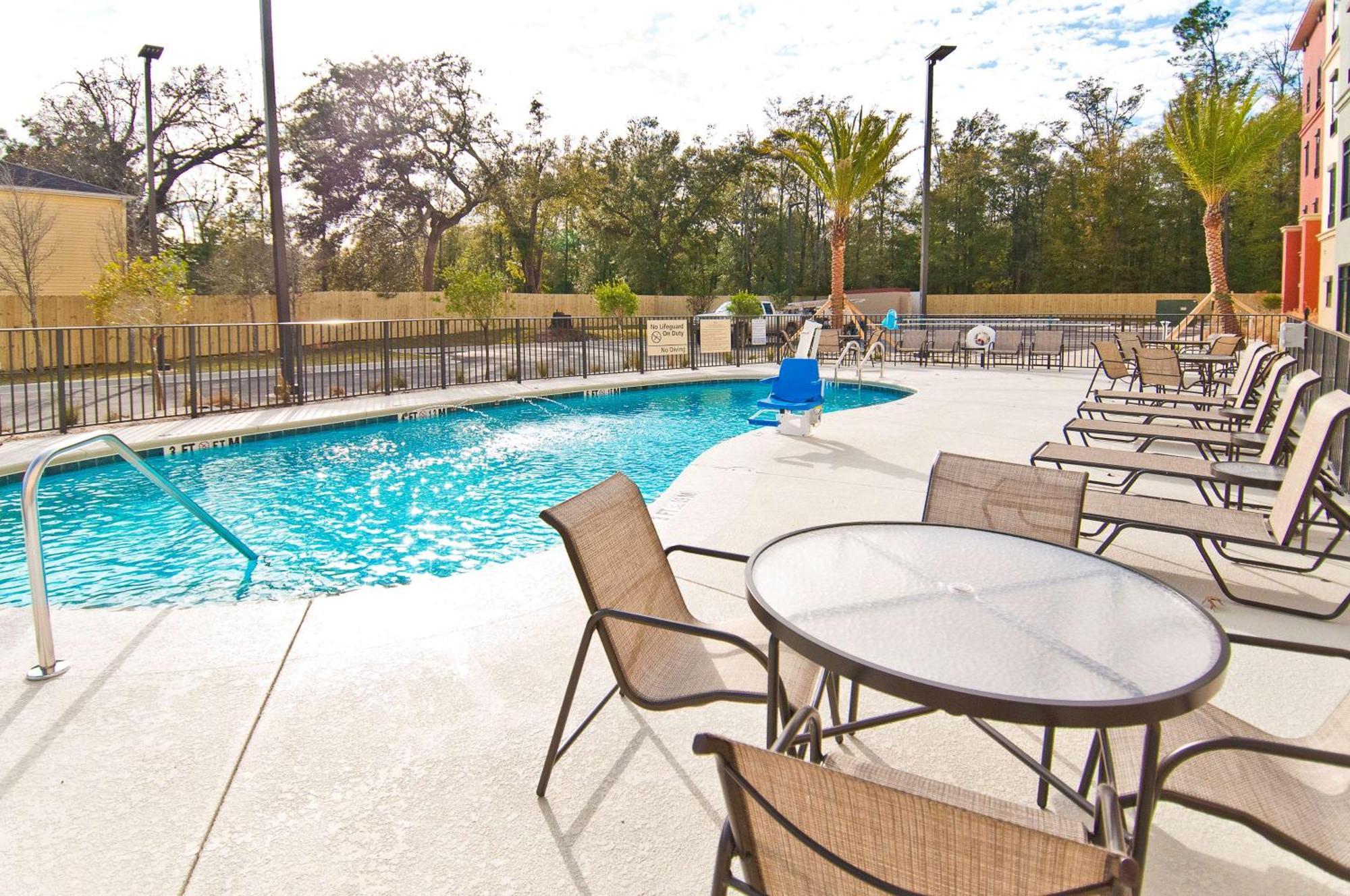 Hampton Inn&Suites Pensacola/I-10 Pine Forest Road Ferry Pass Extérieur photo